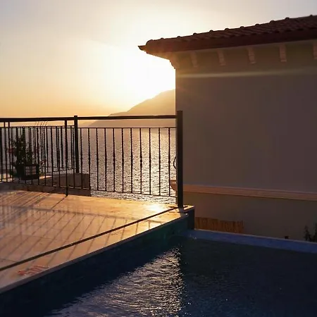 Hotel Guemues Yazar 3*